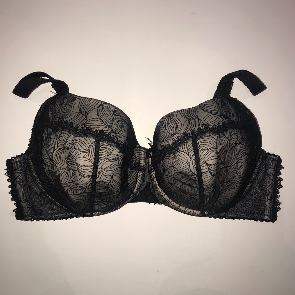 Ashley Graham Full Support Nude molded up black floral lace bra - 42DDD